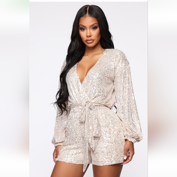 Fashion Nova - Diva Shine Sequin Romper - Silver - Picture 2 of 11